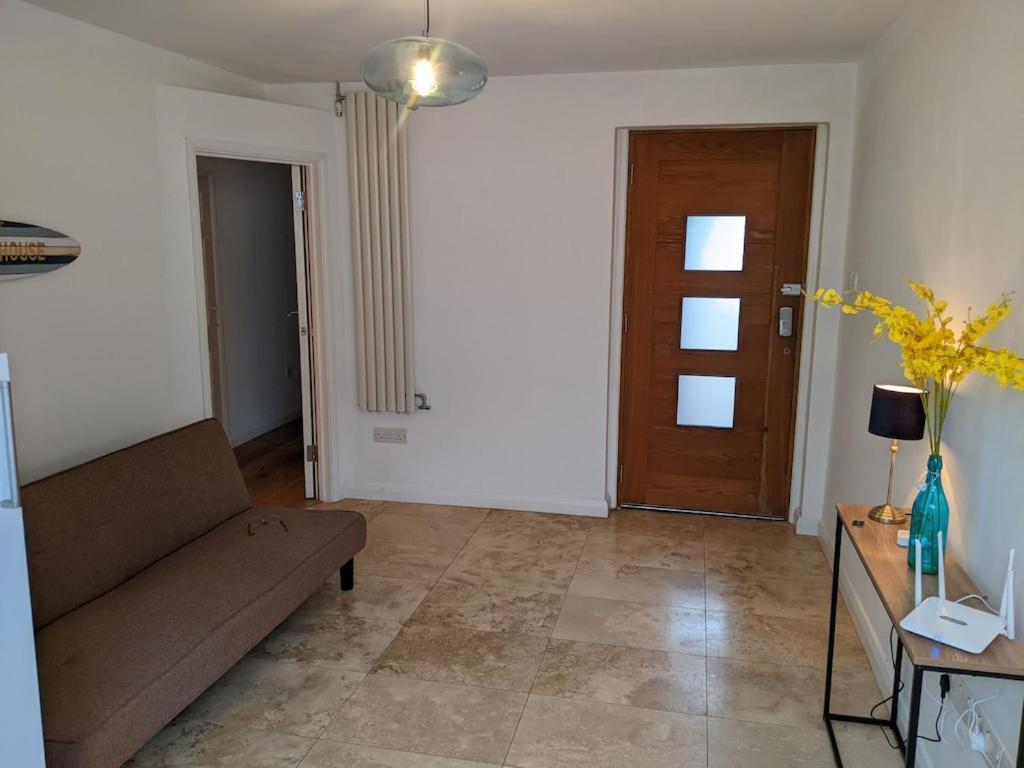 تويكنهام River House With Heated Pool June To Sep & Garden المظهر الخارجي الصورة